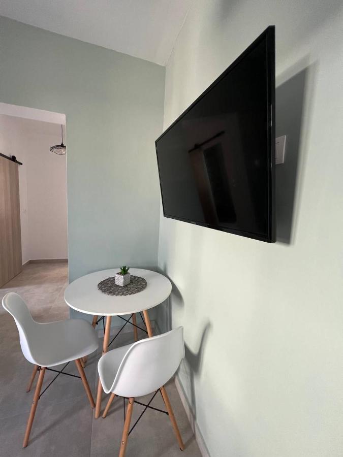 אלפסינה Elefsinian Mysteries Apartments מראה חיצוני תמונה