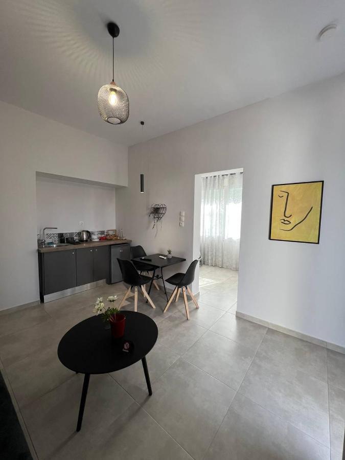 אלפסינה Elefsinian Mysteries Apartments מראה חיצוני תמונה